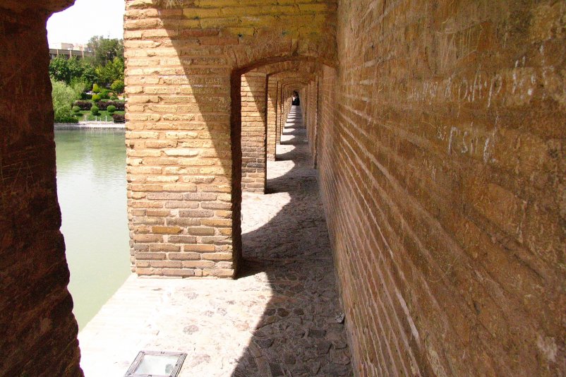 Si O Se Pol Bridge, Isfahan, Iran