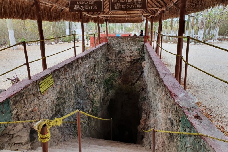 Cenote Suytun, Mexico