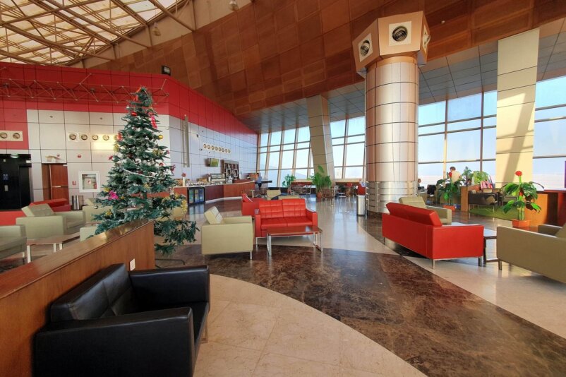 Pearl Lounge